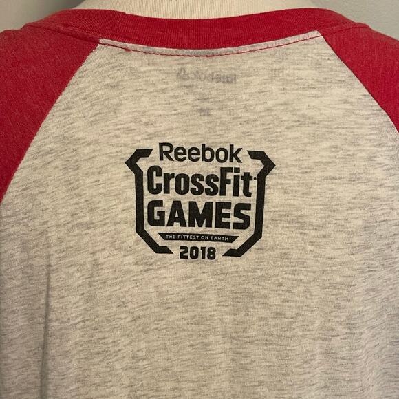 Reebok 2018 Crossfit Games TShirt Women’s Red and Gray Size Medium - Picture 3 of 5
